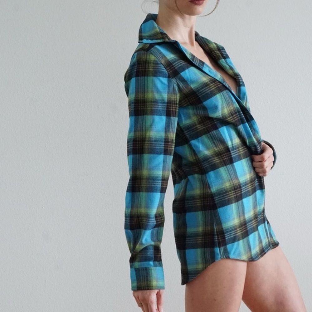 Burton dry ride flannel shirt.